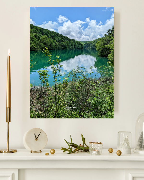 Neutral Lakes